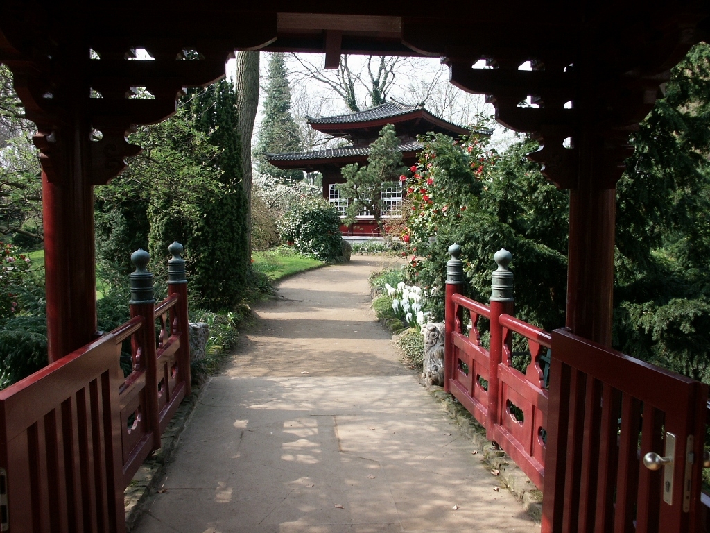 Eghn Carl Duisberg Park Und Japanischer Garten